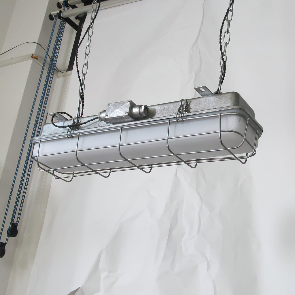 Porringer Pendant Lamp | Esilora