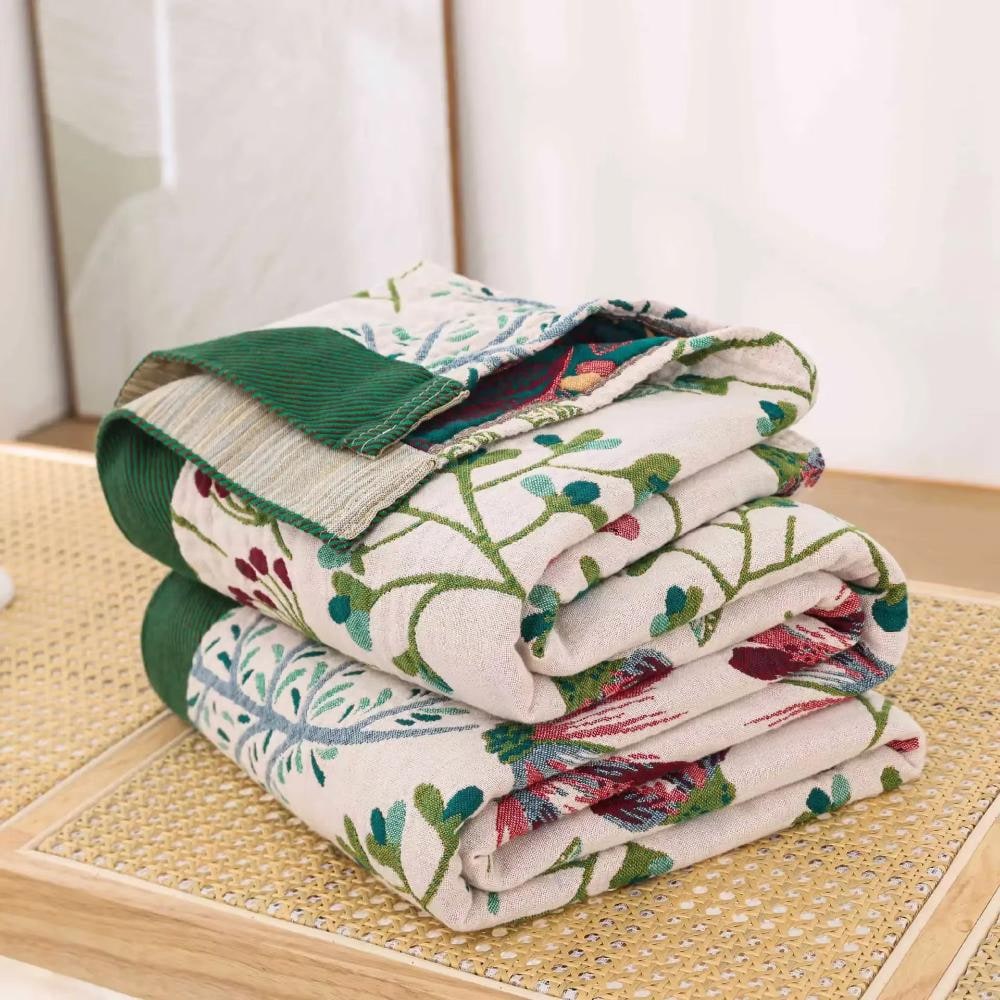 Wendbare Blumen-Tagesdecke - mehrlagige Steppdecke für Bett und Sofa
