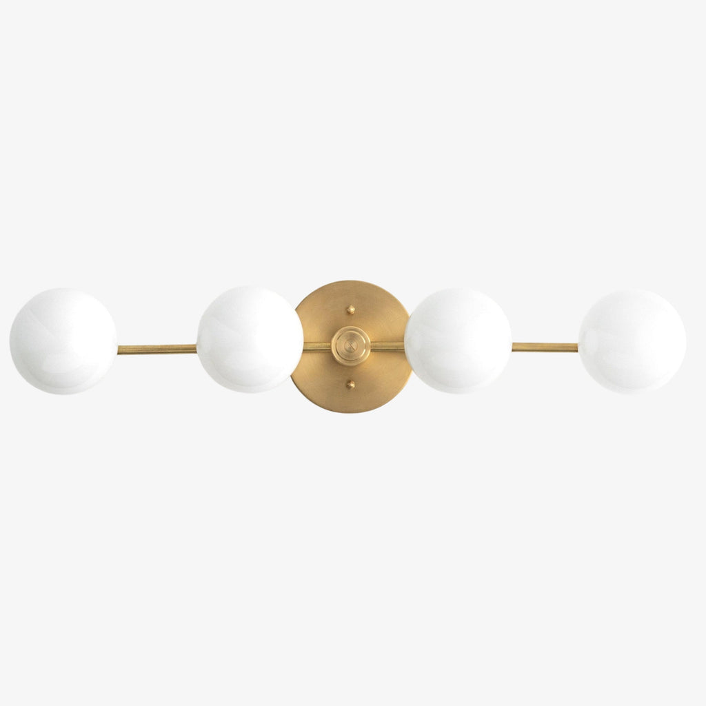 Lampada da parete Glorica Glass in metallo minimalista con barra e globo per toeletta — Lampada a globo da parete per spogliatoio e bagno | Esilora