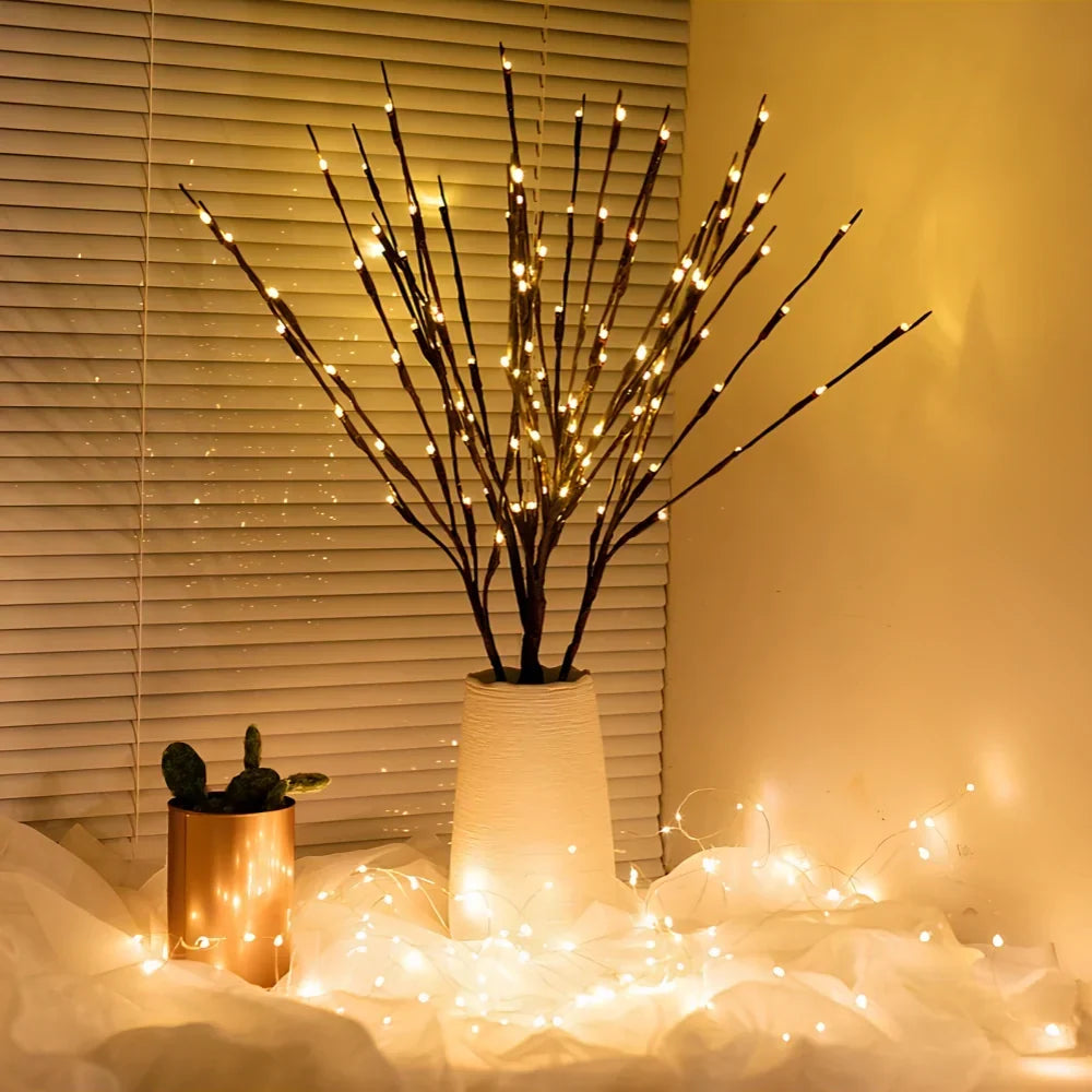 Ramuri decorative LED — lumină alb cald, alimentate cu baterii