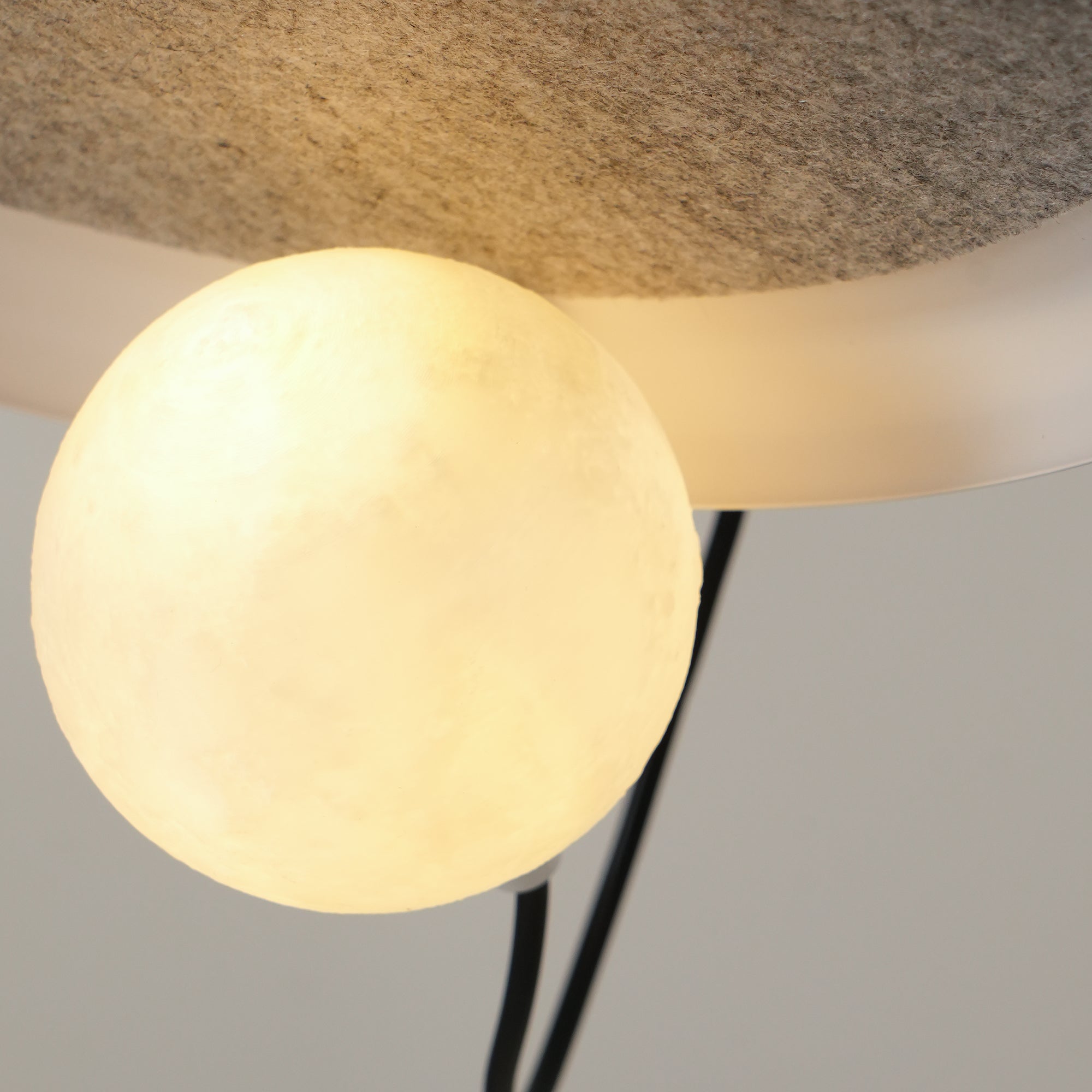 Acoustic Disc Pendant Lamp | Esilora