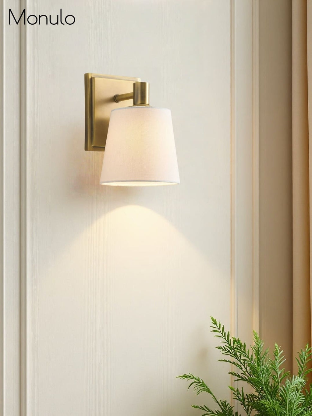 Nástěnné svítidlo z látky s bubnovým stínidlem – minimalistické nástěnné světlo do chodeb | Esilora