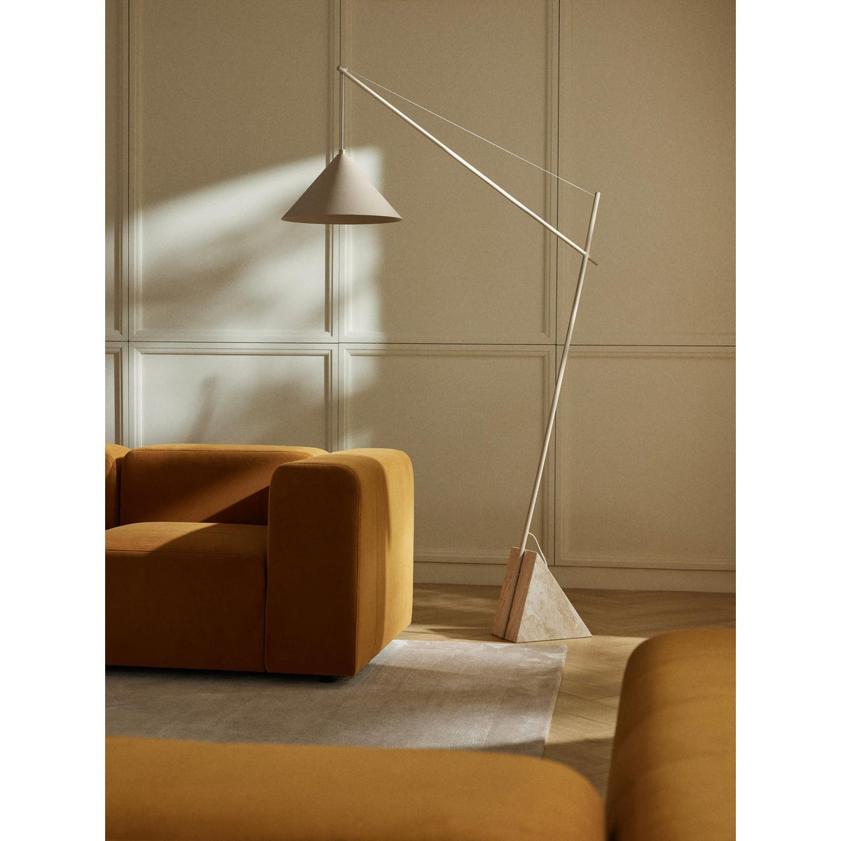 Grande Travertine Floor Lamp | Esilora