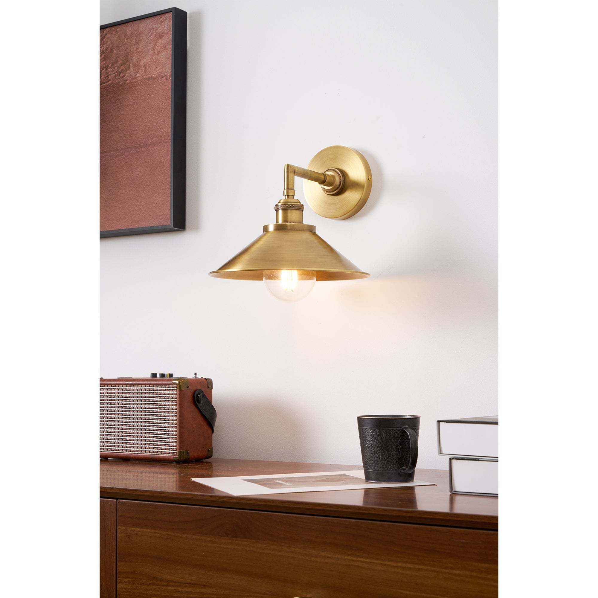 Whizzer Wall Lamp | Esilora
