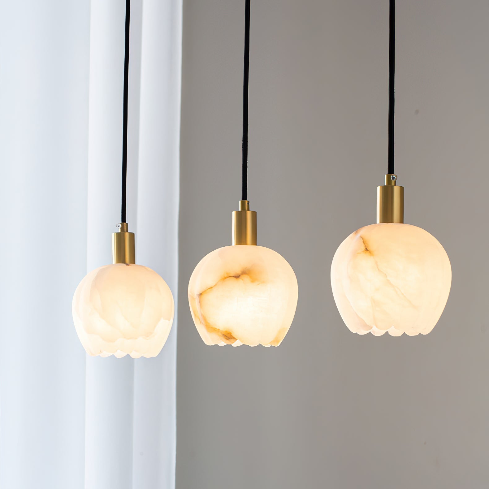 Lilin pendellampe i alabast | Esilora