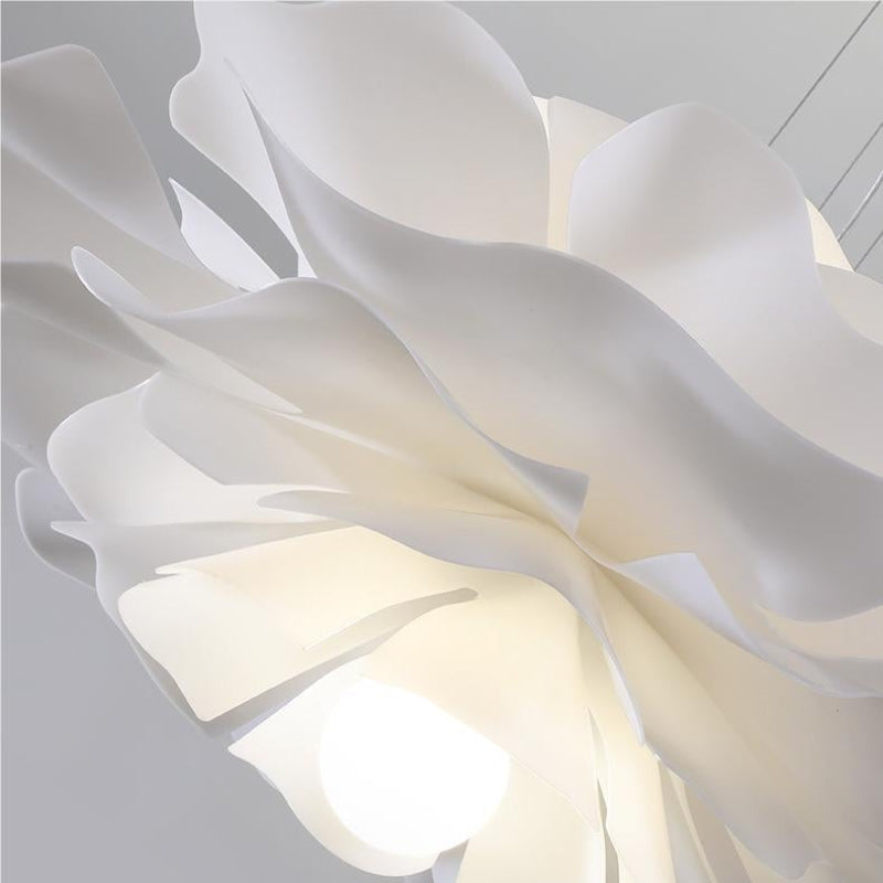 Flora Nordic Floral Sculptural Pendant Lamp - Artistic Decorative Lamp for Living Room | Esilora