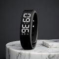 Reloj deportivo digital resistente al agua - pantalla LED, correa ligera de silicona, para mujeres y hombres