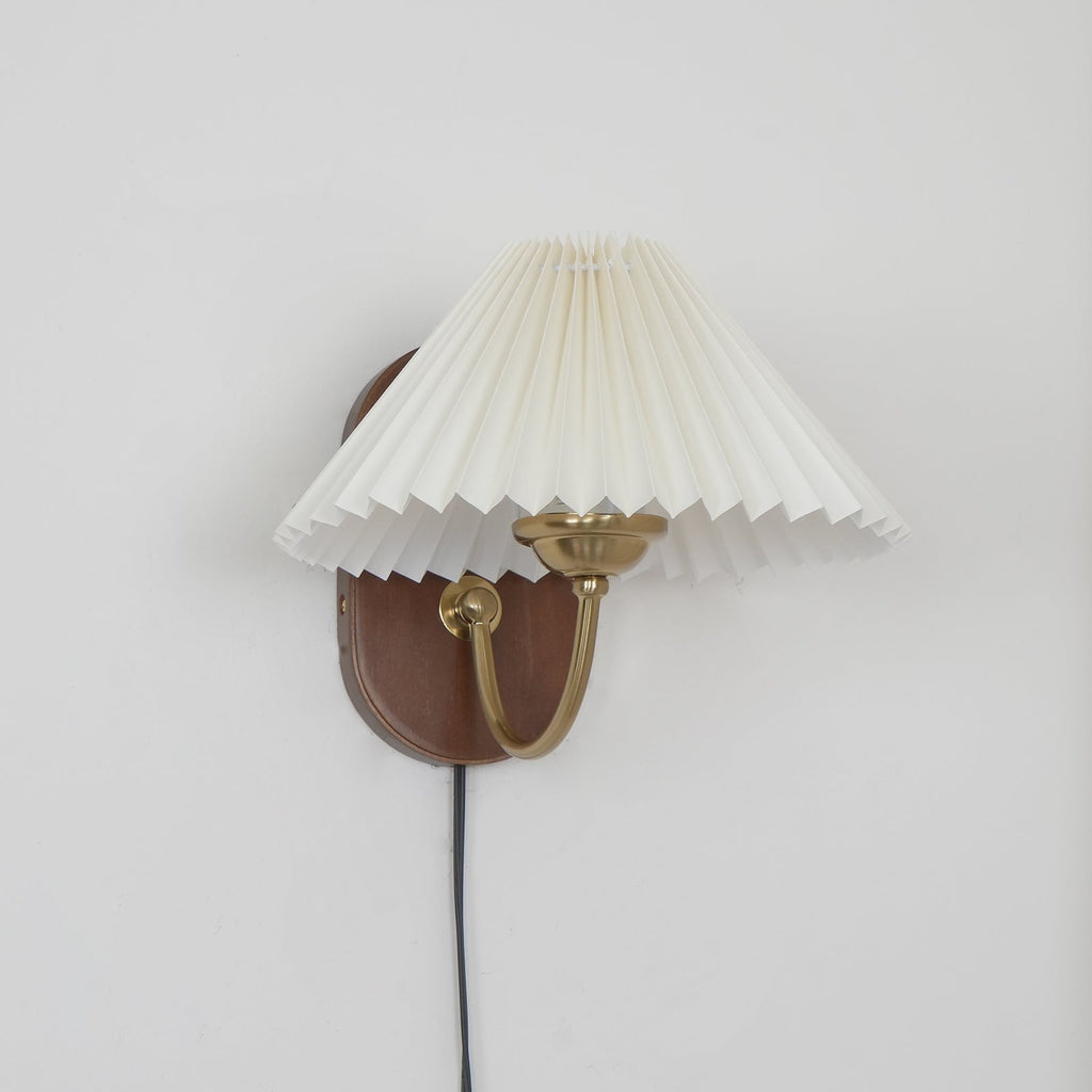 Louise Plug In Wall Lamp | Esilora
