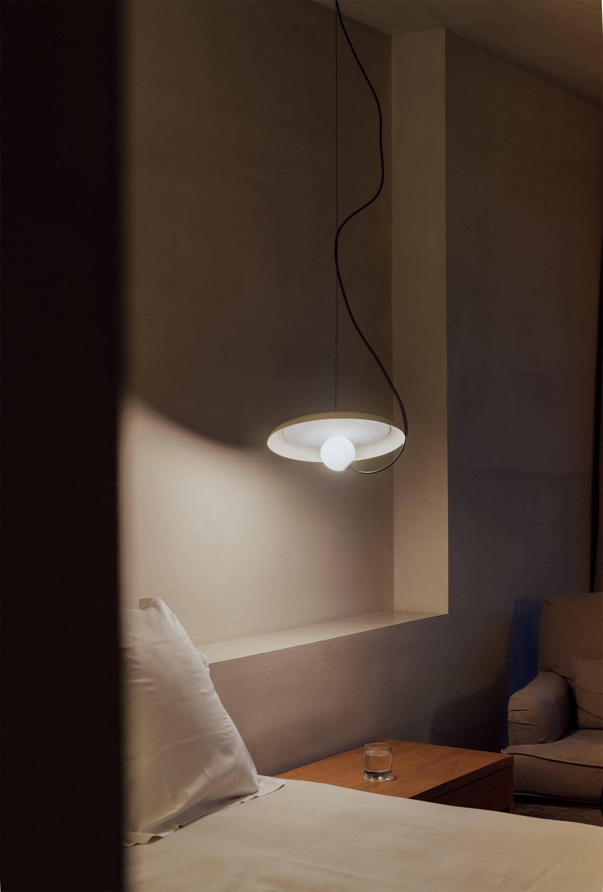 Acoustic Disc Pendant Lamp | Esilora