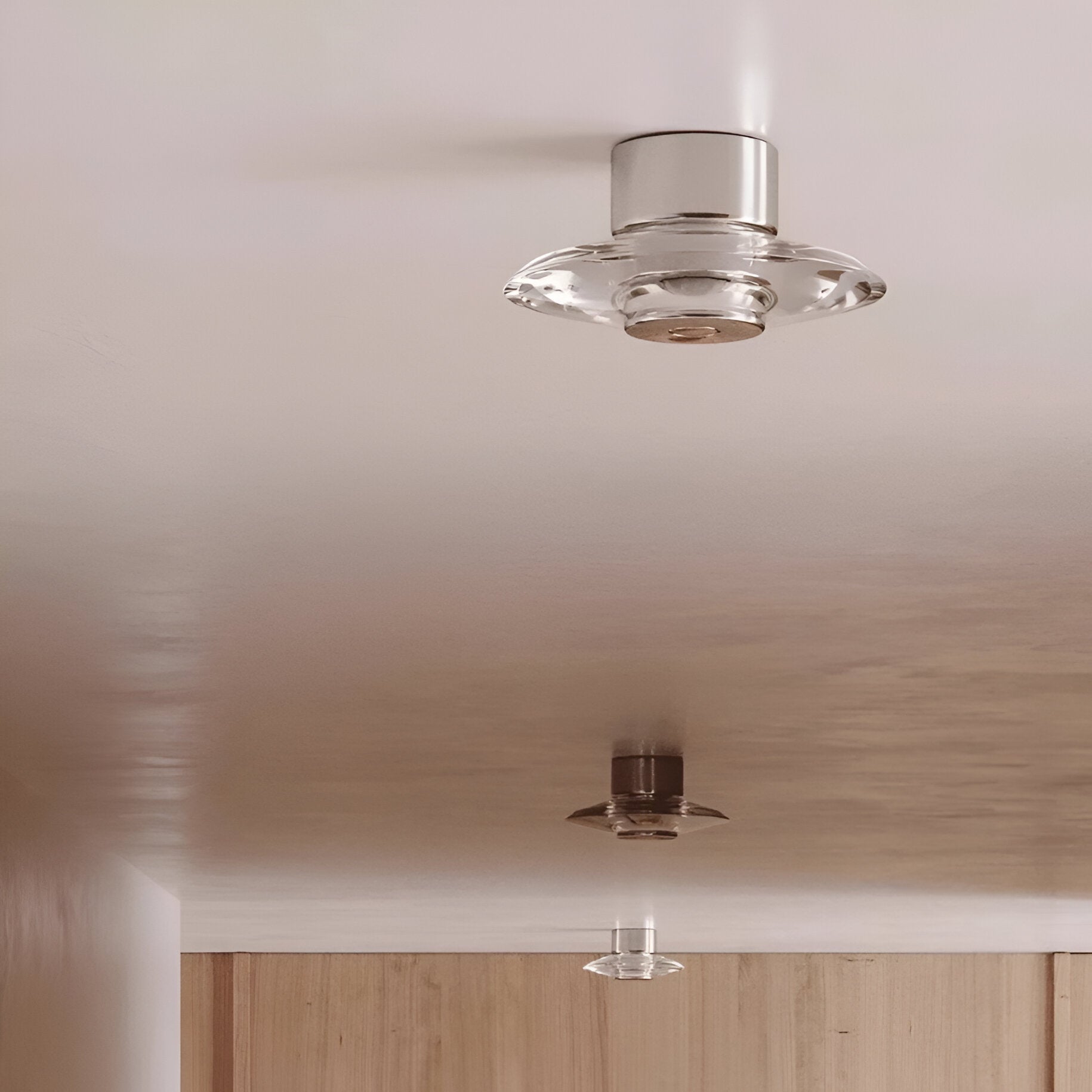 Italian Crystal Minimalist Clementine Wall Light | Esilora