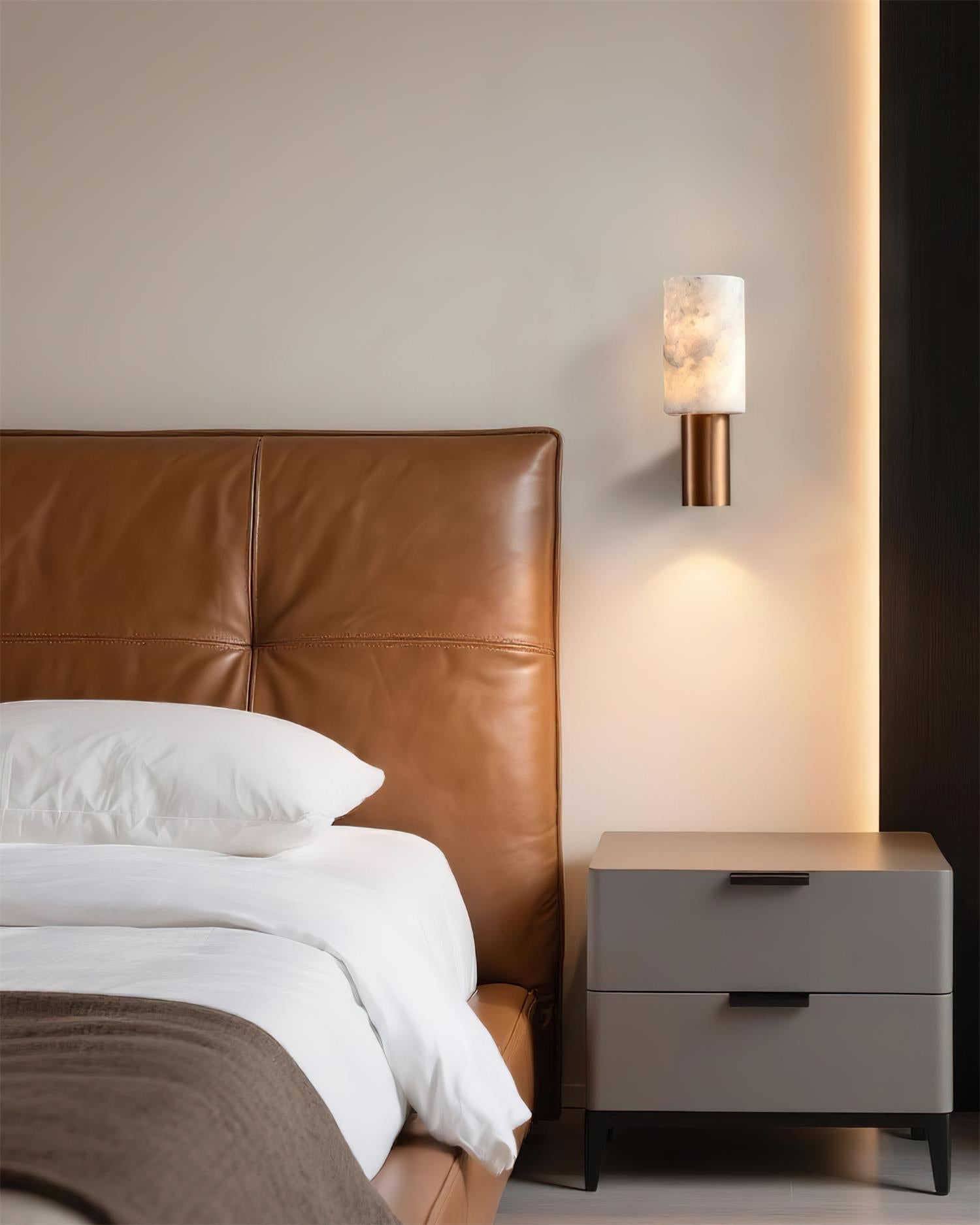 Bravura Wall Lamp | Esilora