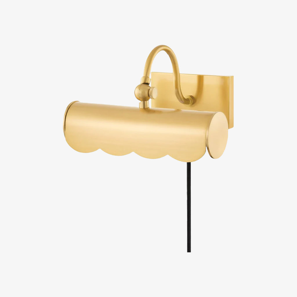 Aurix Artistic Picture Light - A Modern Design Suitable for Artwork Display | Esilora