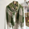 Women's Checkered Pattern Scarf — 90 x 90 cm Square Cut