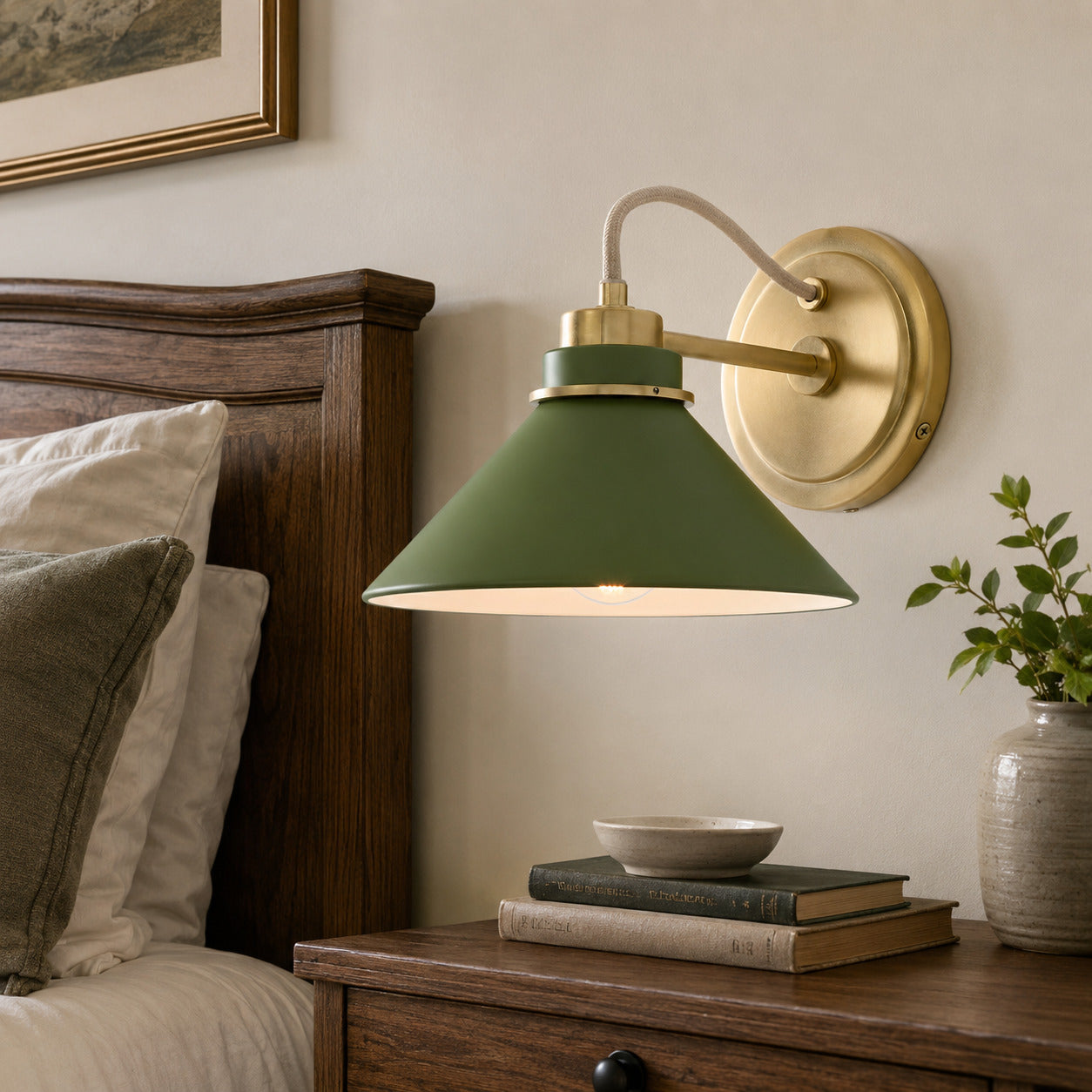 Aurenza Curved Arm Globe Wall Sconce – Modern Industrial Wall Lamp for Bathroom, Bedroom, and Hallway | Esilora