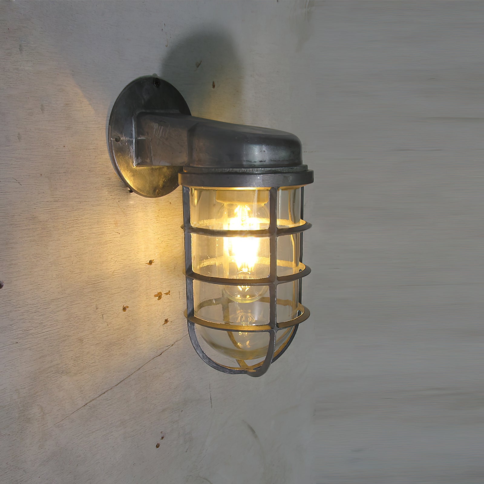 Lucid Dudley Wall Lamp | Esilora