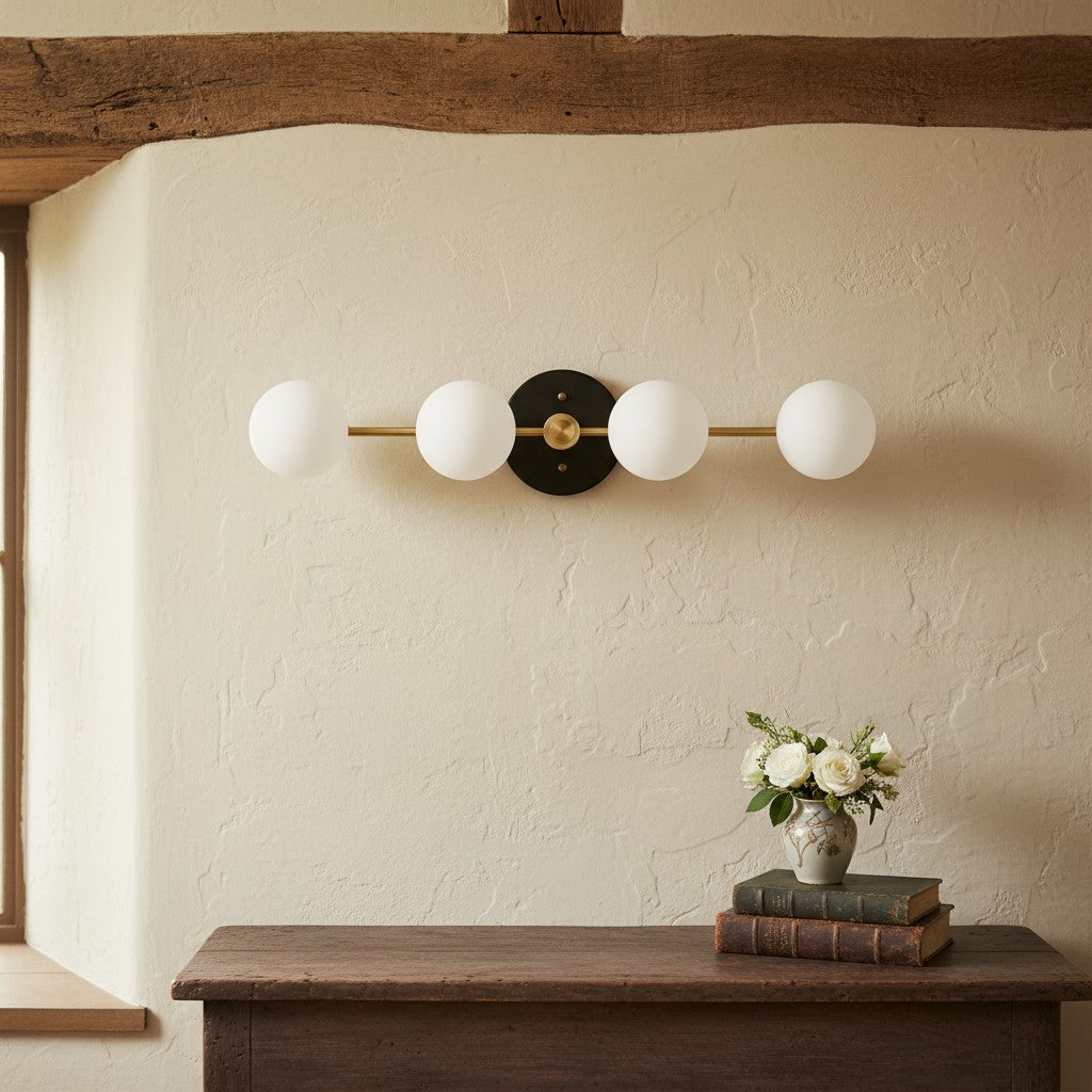 Lampada da parete Glorica Glass in metallo minimalista con barra e globo per toeletta — Lampada a globo da parete per spogliatoio e bagno | Esilora