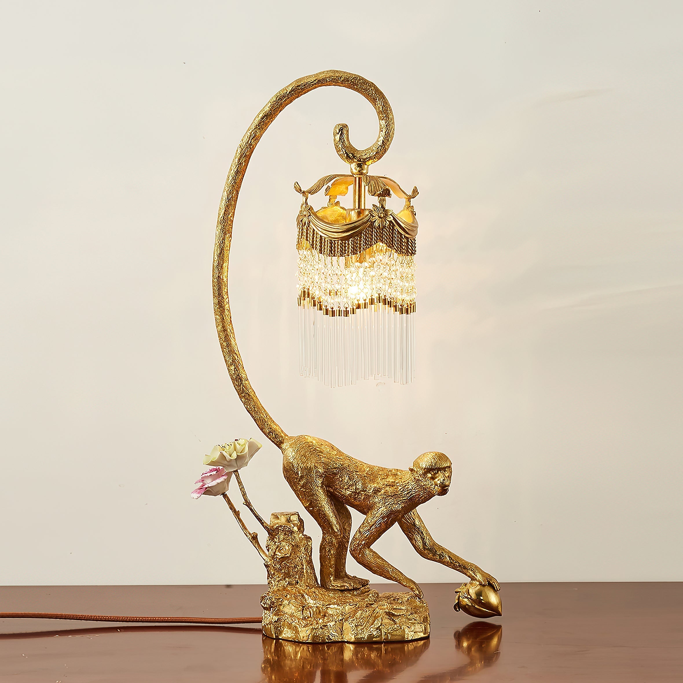 Zira Table Lamp | Esilora