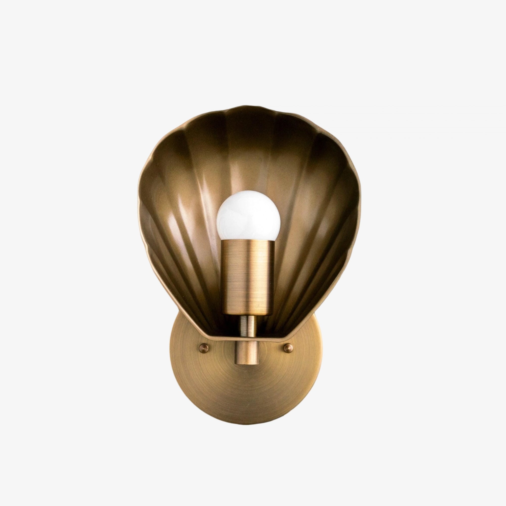 Ornato Luxe Scalloped Wall Sconce – Art Deco Design for Bathroom and Living Room | Esilora