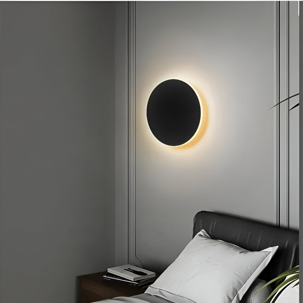 Modern Nordic Round Aluminum Minimalist LED Wall Light | Esilora
