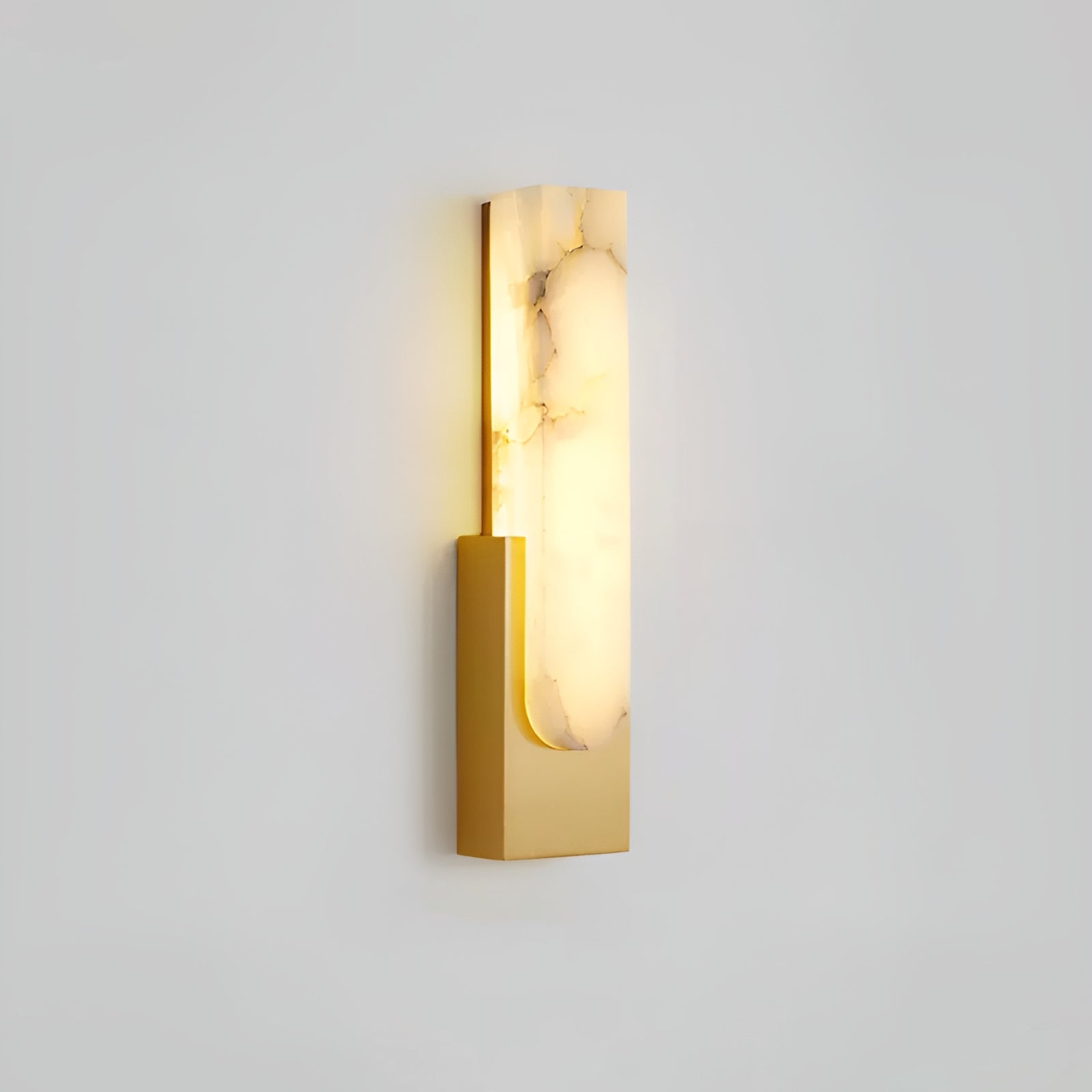 Agatha Alabaster Wall Lamp | Esilora