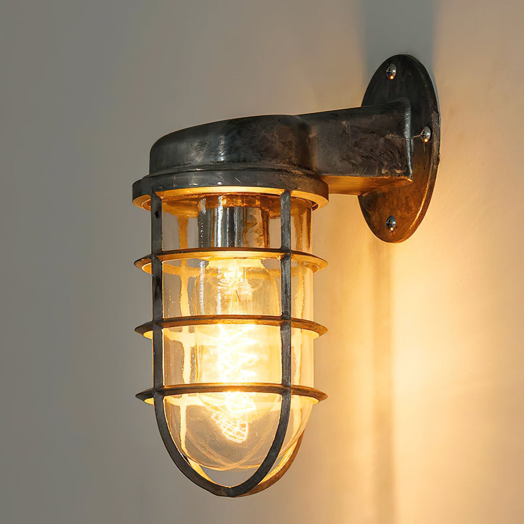 Lucid Dudley Wall Lamp | Esilora