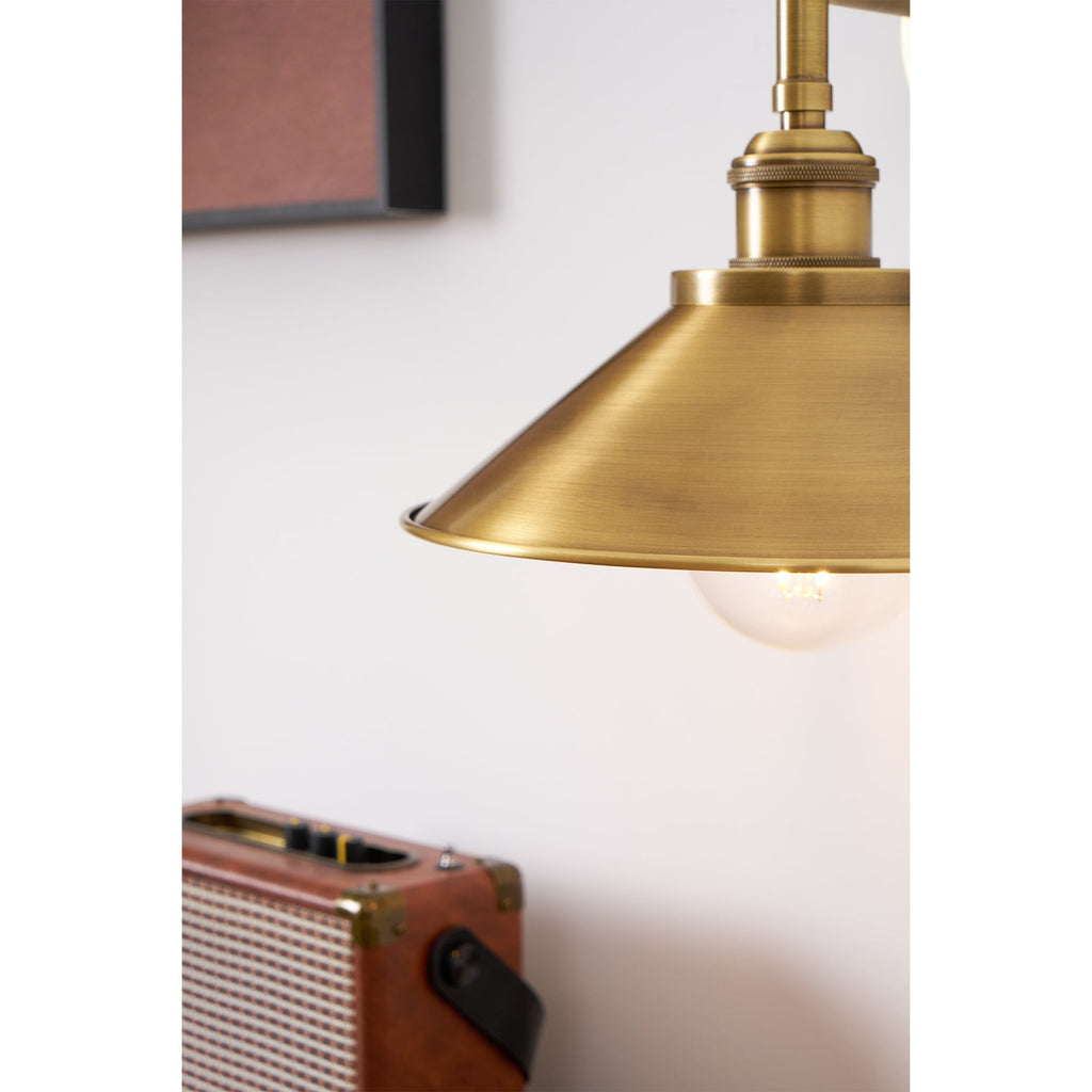 Whizzer Wall Lamp | Esilora