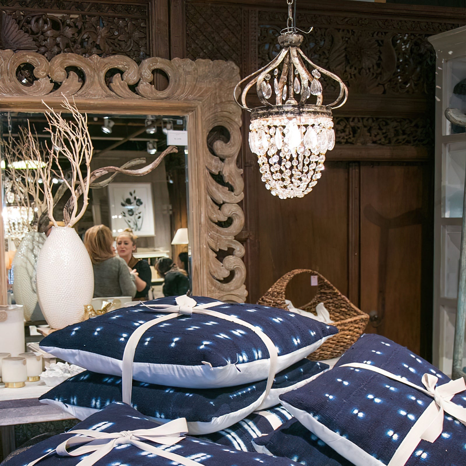 Abella Tear Drop Chandelier | Esilora