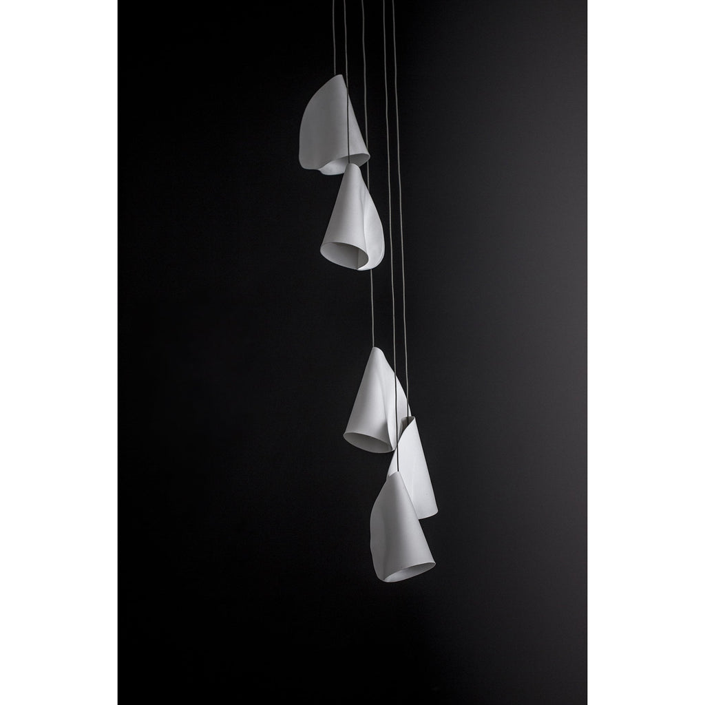 21 Thin Porcelain Pendant Lamp | Esilora