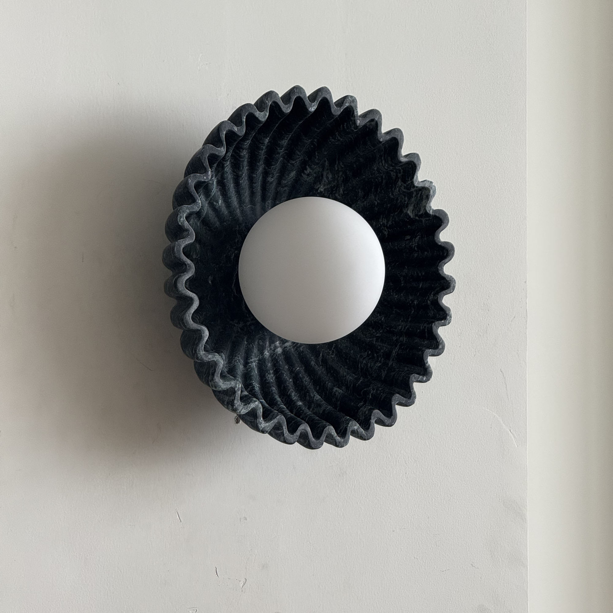 Ostro Marble Small Sconce | Esilora