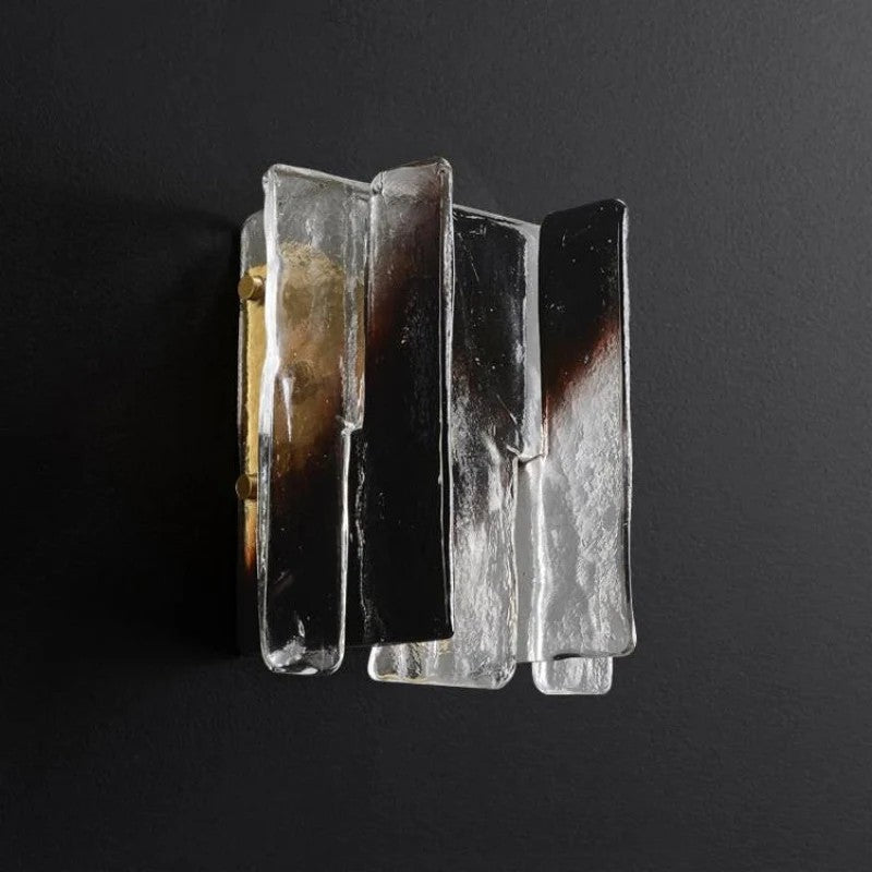 Verdura Architectural Wall Mounted Lamp with Glass Panel Design | Esilora