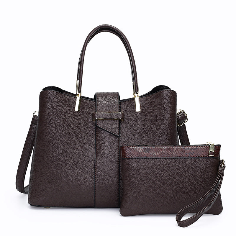 Sac à Main Structuré en Cuir Grainé avec Détails Métalliques et Bandoulière Amovible