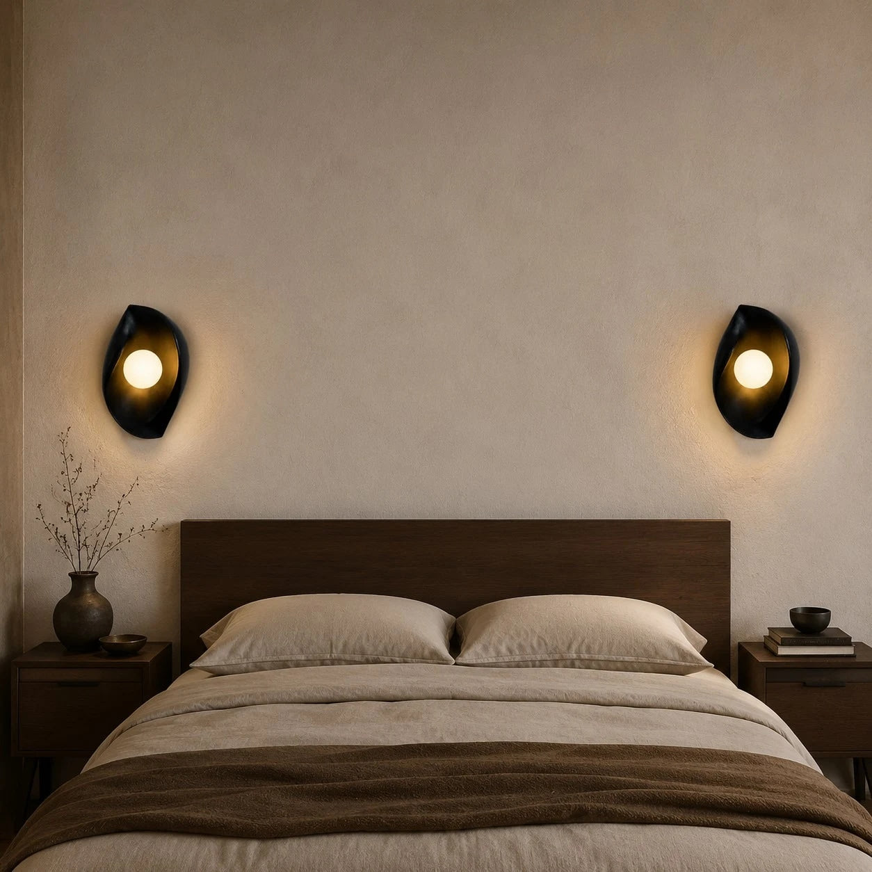 Wabi-Sabi Resin Wall Sconce | Esilora