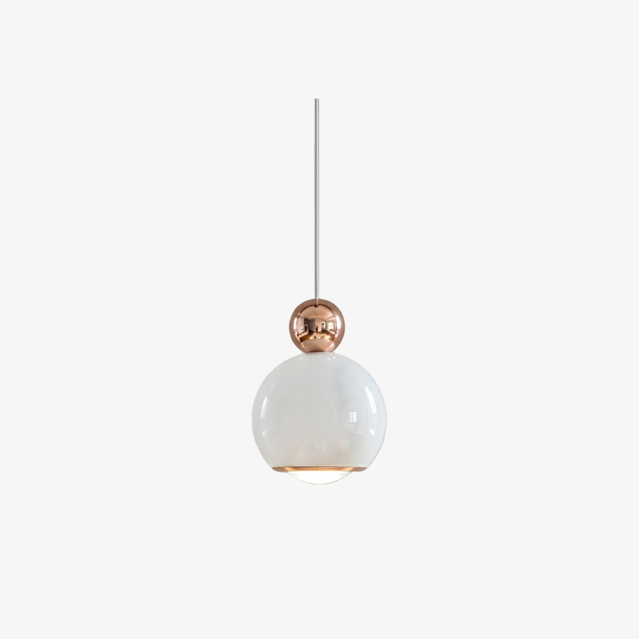 Lampe suspendue Ivoran de style crème – Lampe LED réglable en forme de globe acrylique pour chevet et bureau | Esilora
