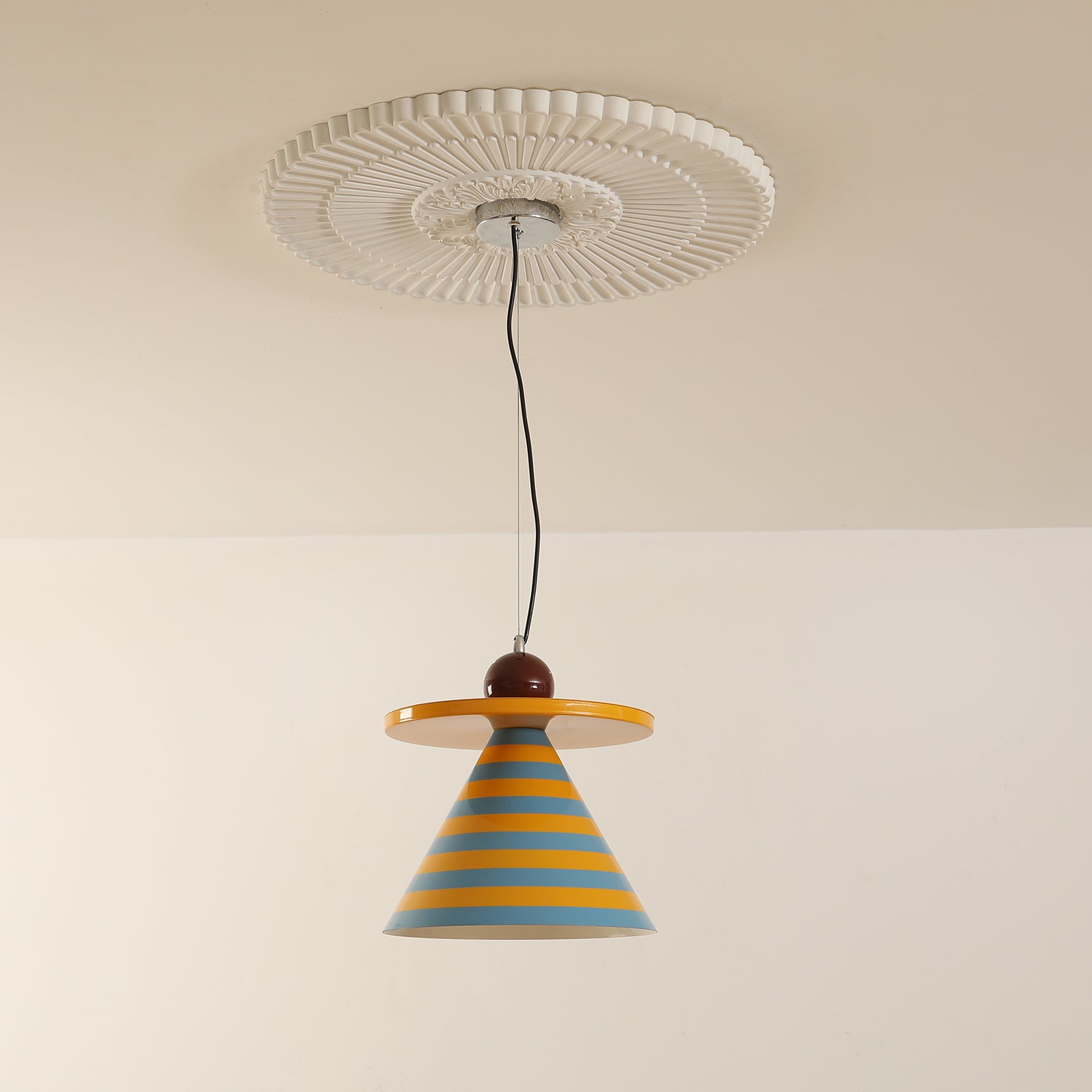Riva Pendant Lamp | Esilora