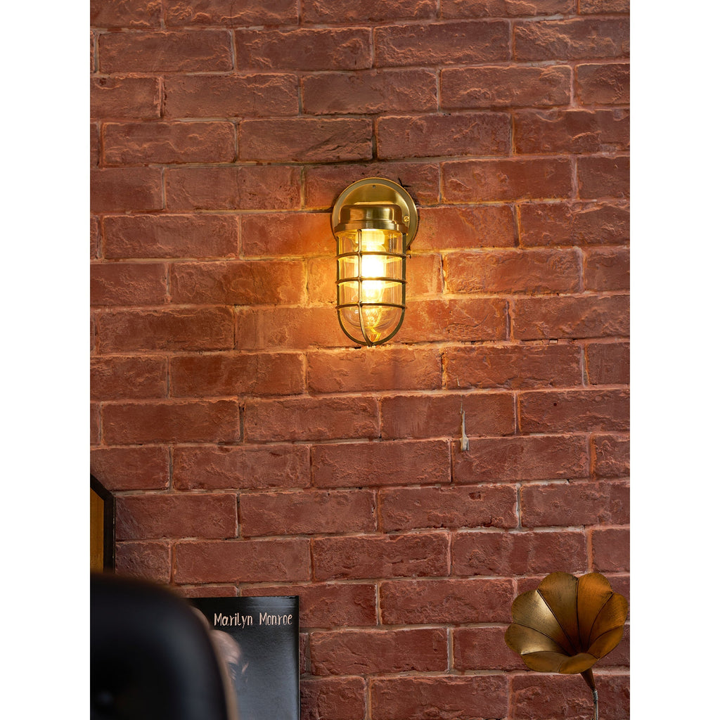 Lucid Dudley Wall Lamp | Esilora