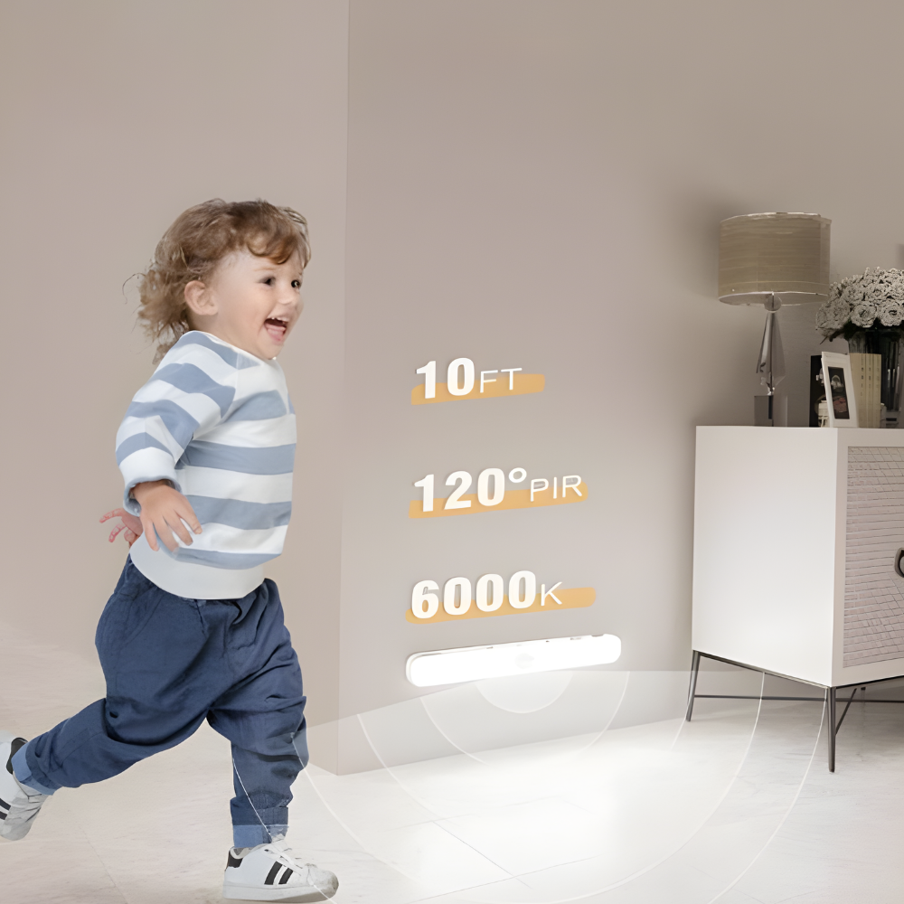 مصباح خزانة LED قابل لإعادة الشحن — أبيض دافئ، مستشعر حركة 120°