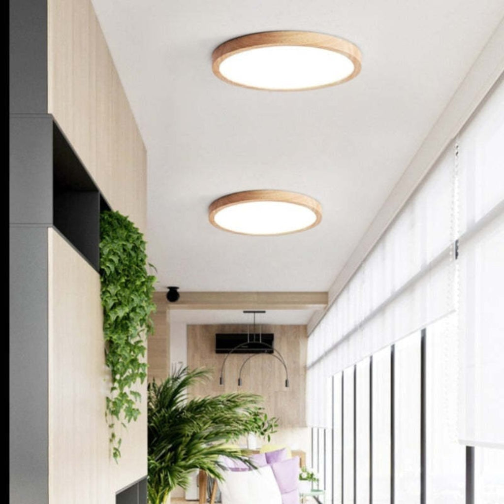 Rund LED-taklampe i metall — moderne utenpåliggende design