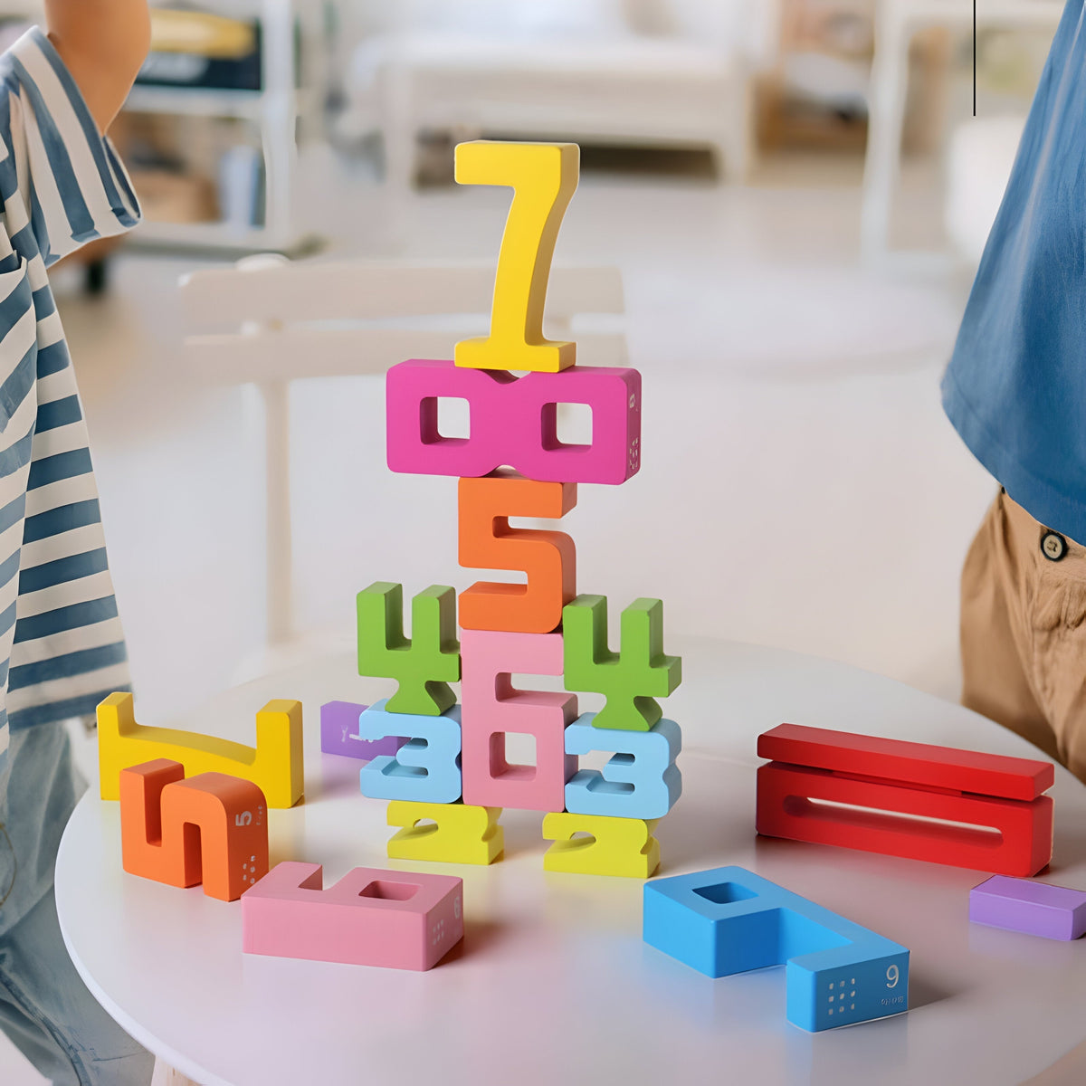Set de cuburi numerice interconectabile din lemn