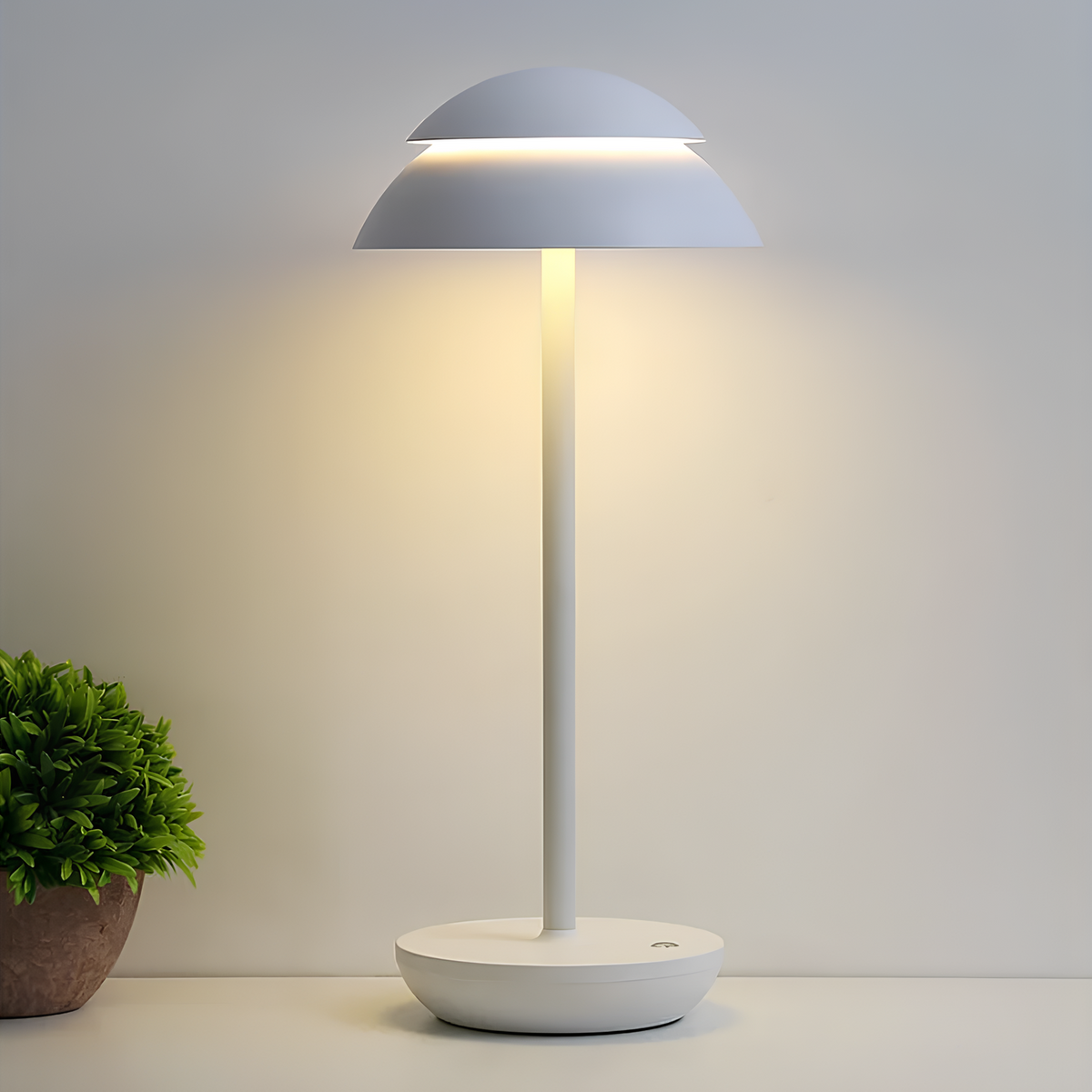 Wireless LED Table Lamp — Modern Metal Frame