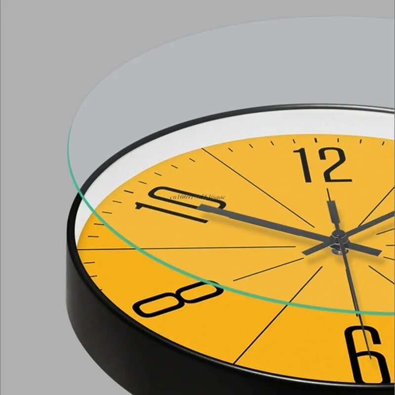 Stylish Black Wall Clock for Home - Accurate Timekeeping Decor - Esilora