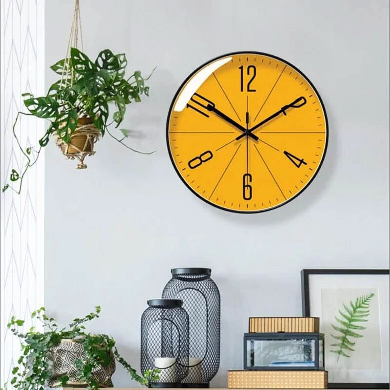 Stylish Black Wall Clock for Home - Accurate Timekeeping Decor - Esilora