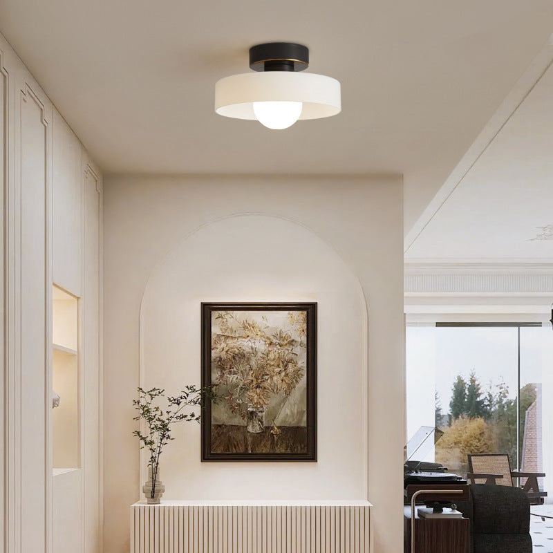 Plafonieră modernă rotundă - sticlă și finisaj din alamă, compatibilă cu LED