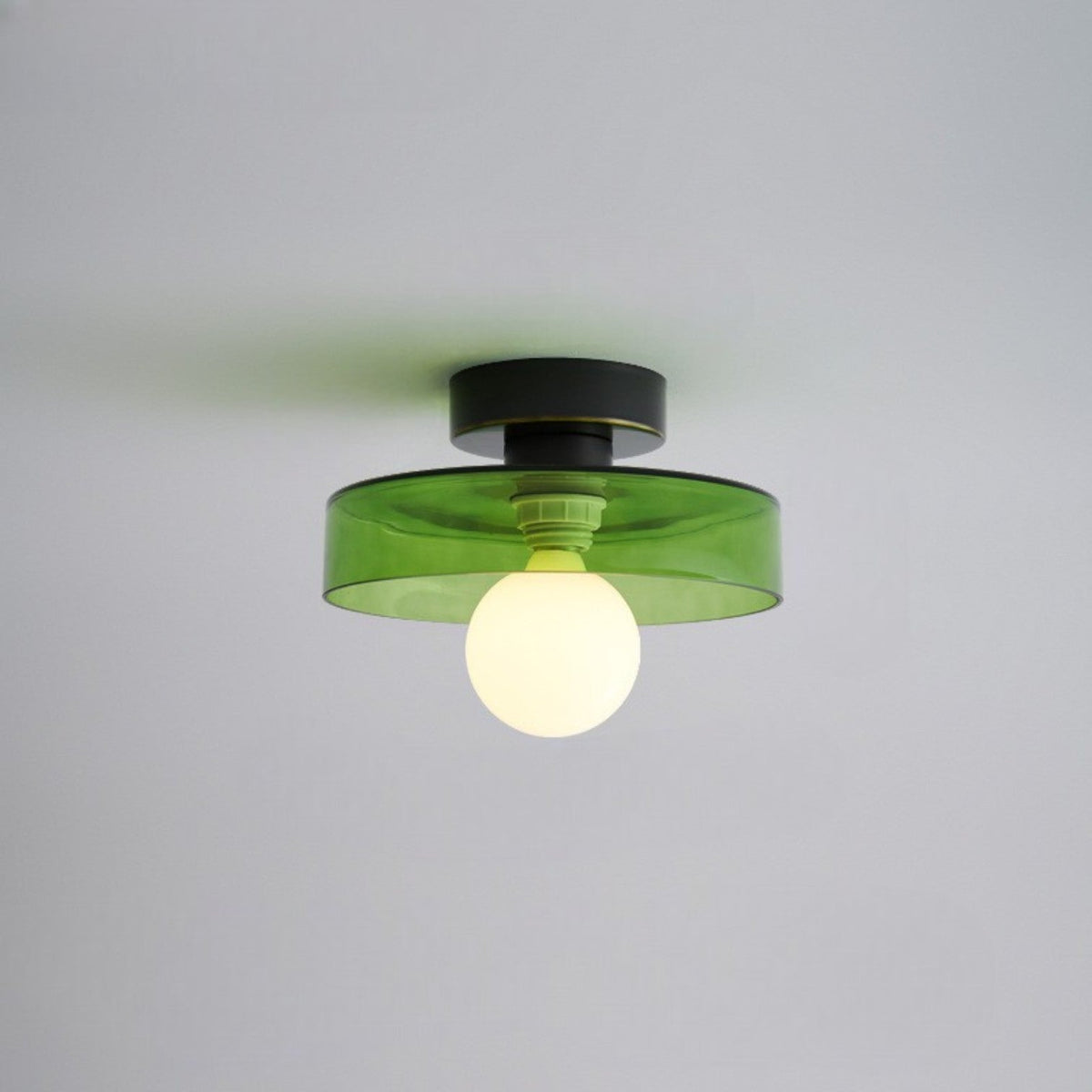 Plafonieră modernă rotundă - sticlă și finisaj din alamă, compatibilă cu LED