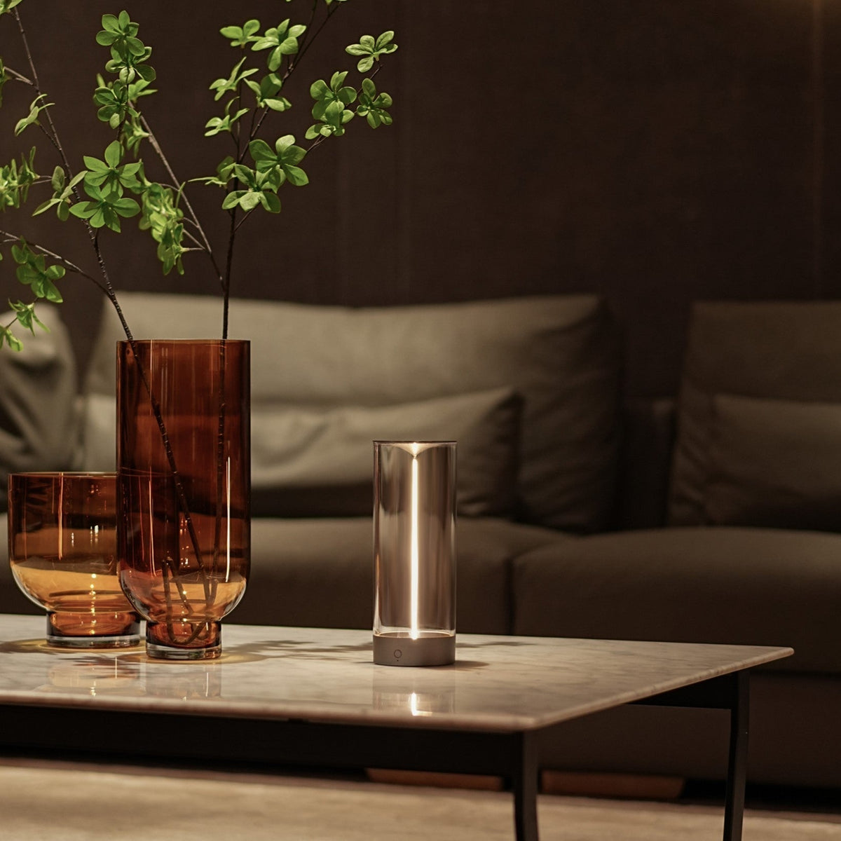 Modern Wireless LED Table Lamp — Dimmable Cylindrical Form