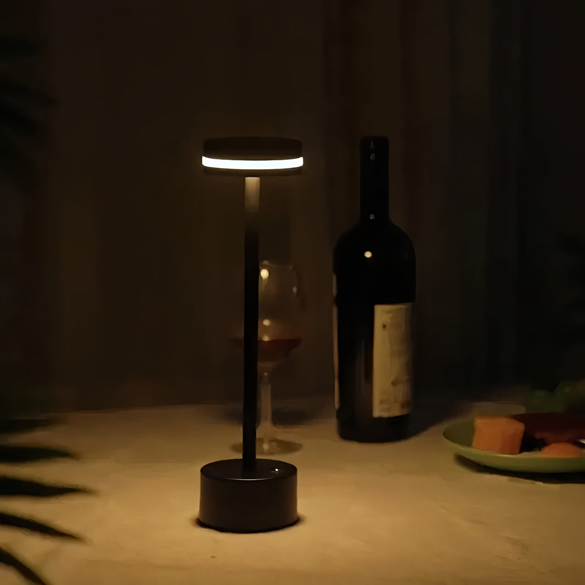 Modern Aluminum LED Table Lamp — Wireless & Dimmable