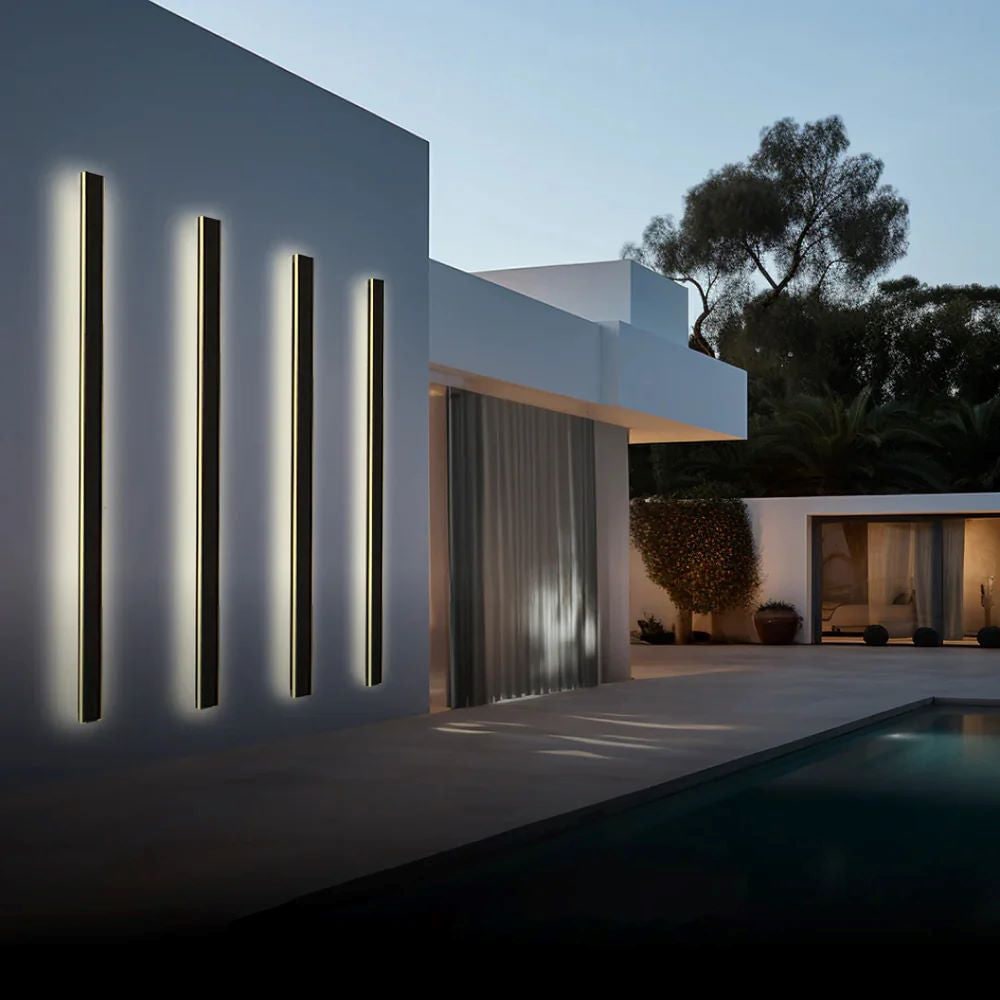 Modern Slim Wall Lamp — Adjustable Illumination & Streamlined Profile