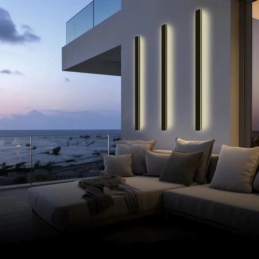 Modern Slim Wall Lamp — Adjustable Illumination & Streamlined Profile