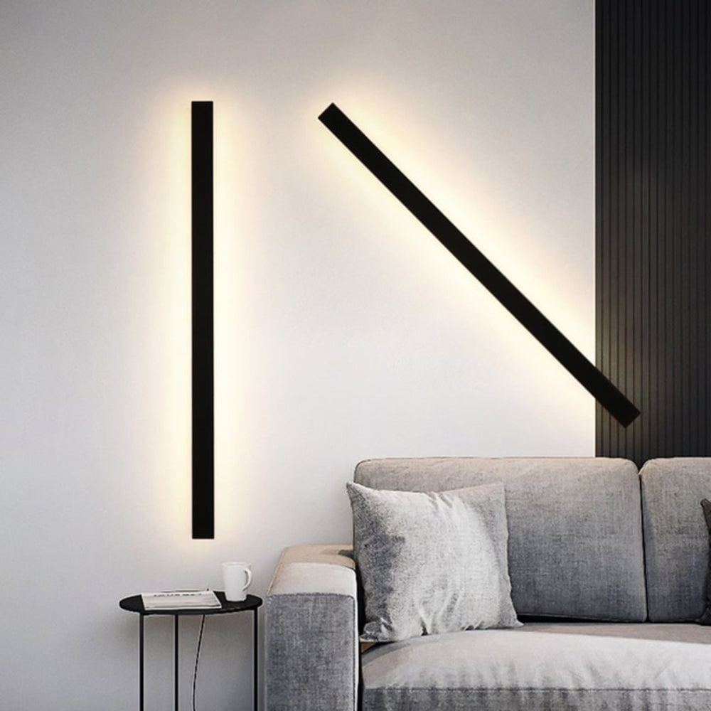 Moderne schlanke Wandleuchte - mehrere Größen und Beleuchtungsoptionen