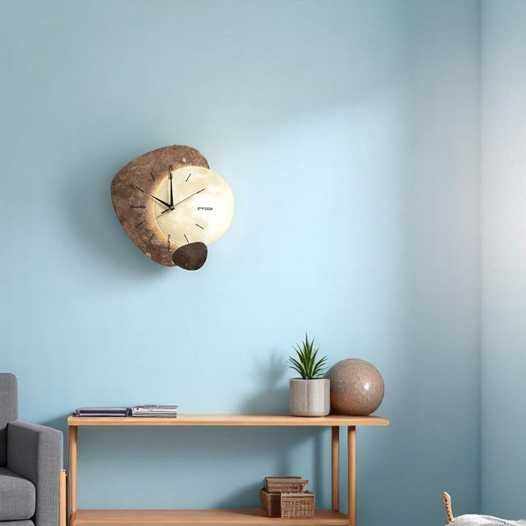 Orologio da parete asimmetrico in cristallo — design d'arte moderna