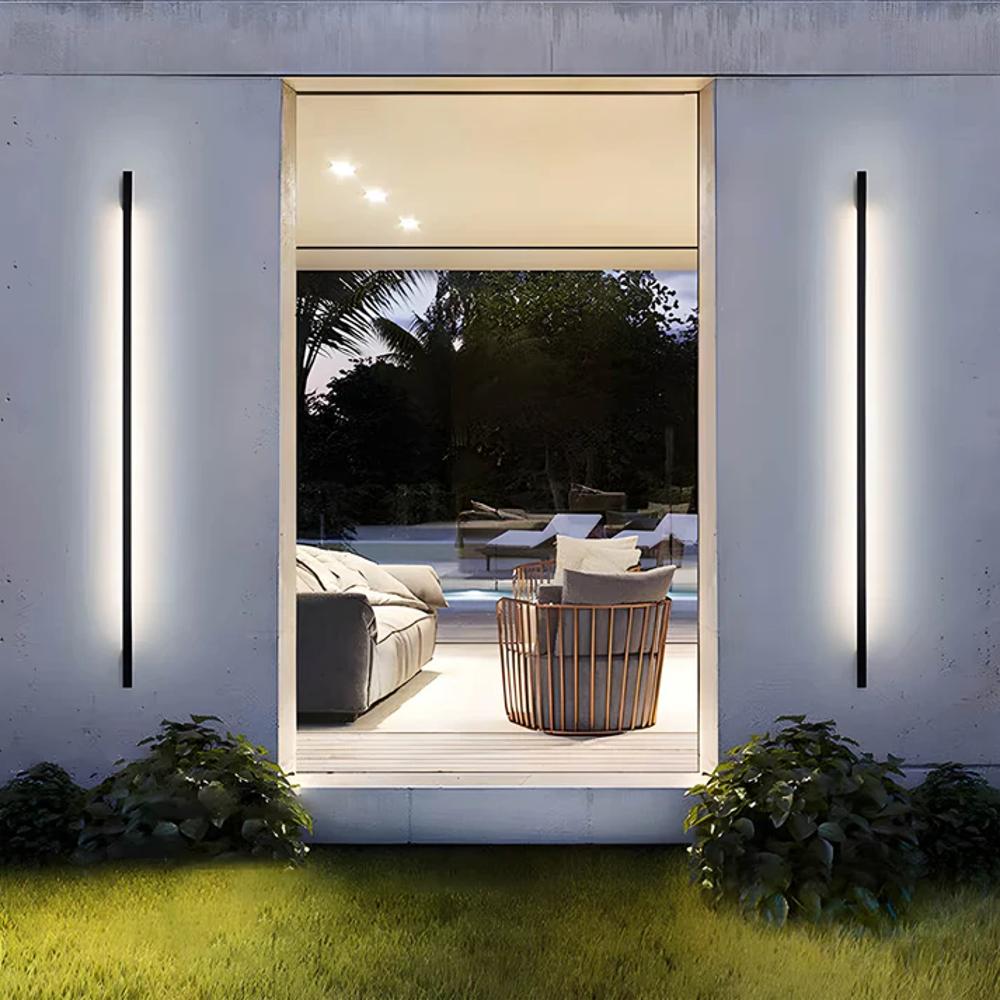 Minimalistické černé venkovní solární LED nástěnné svítidlo bez kabelů